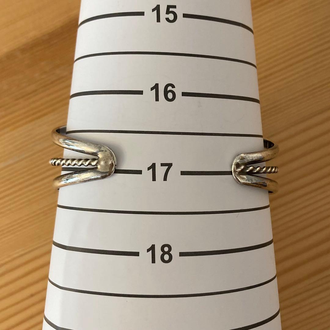 スターリングシルバー ナバホ族 ターコイズ フラワー クラスター バングル