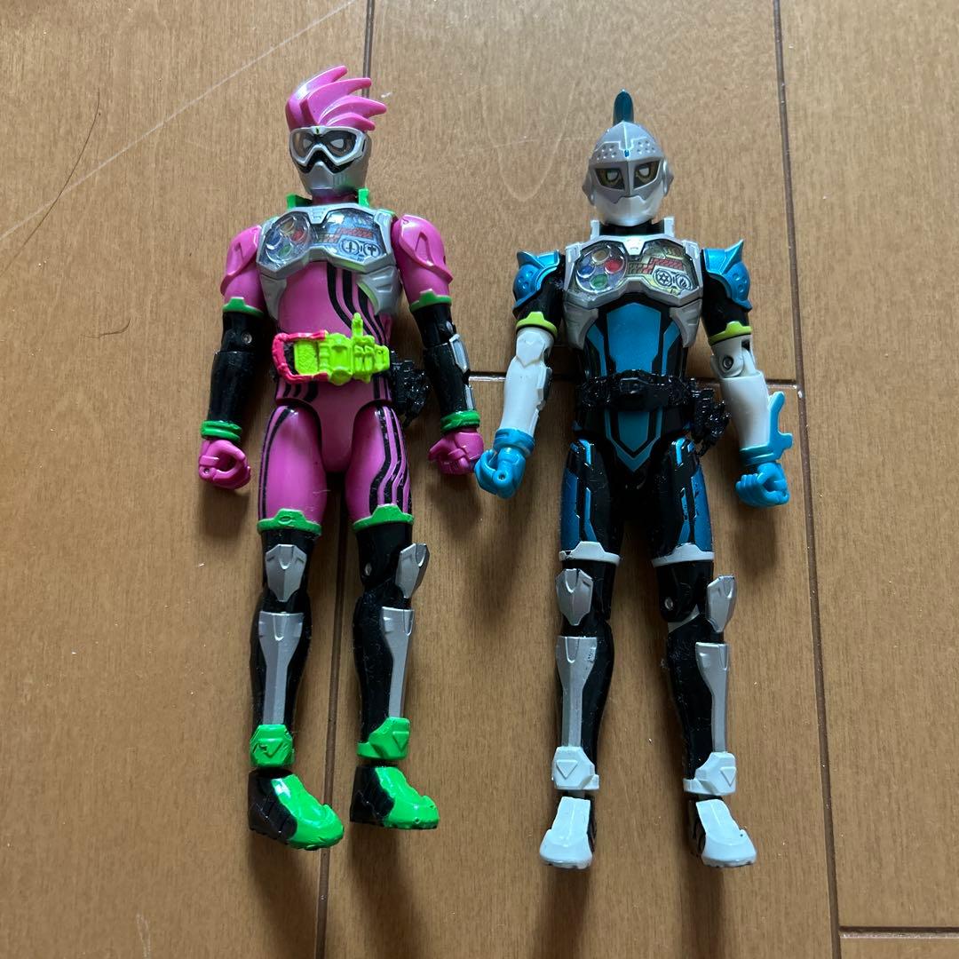 スーパー戦隊、仮面ライダー　ソフビ人形