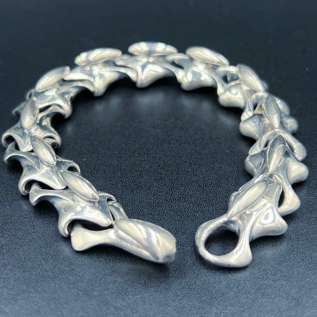 ブラッディ・マリー ブレスレット