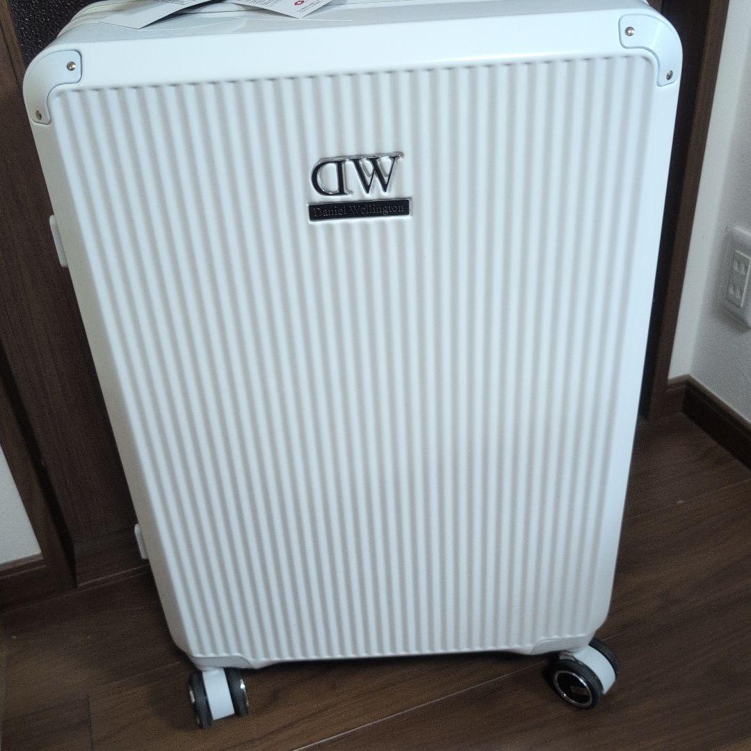 新品未使用 Daniel Wellington キャリーカート