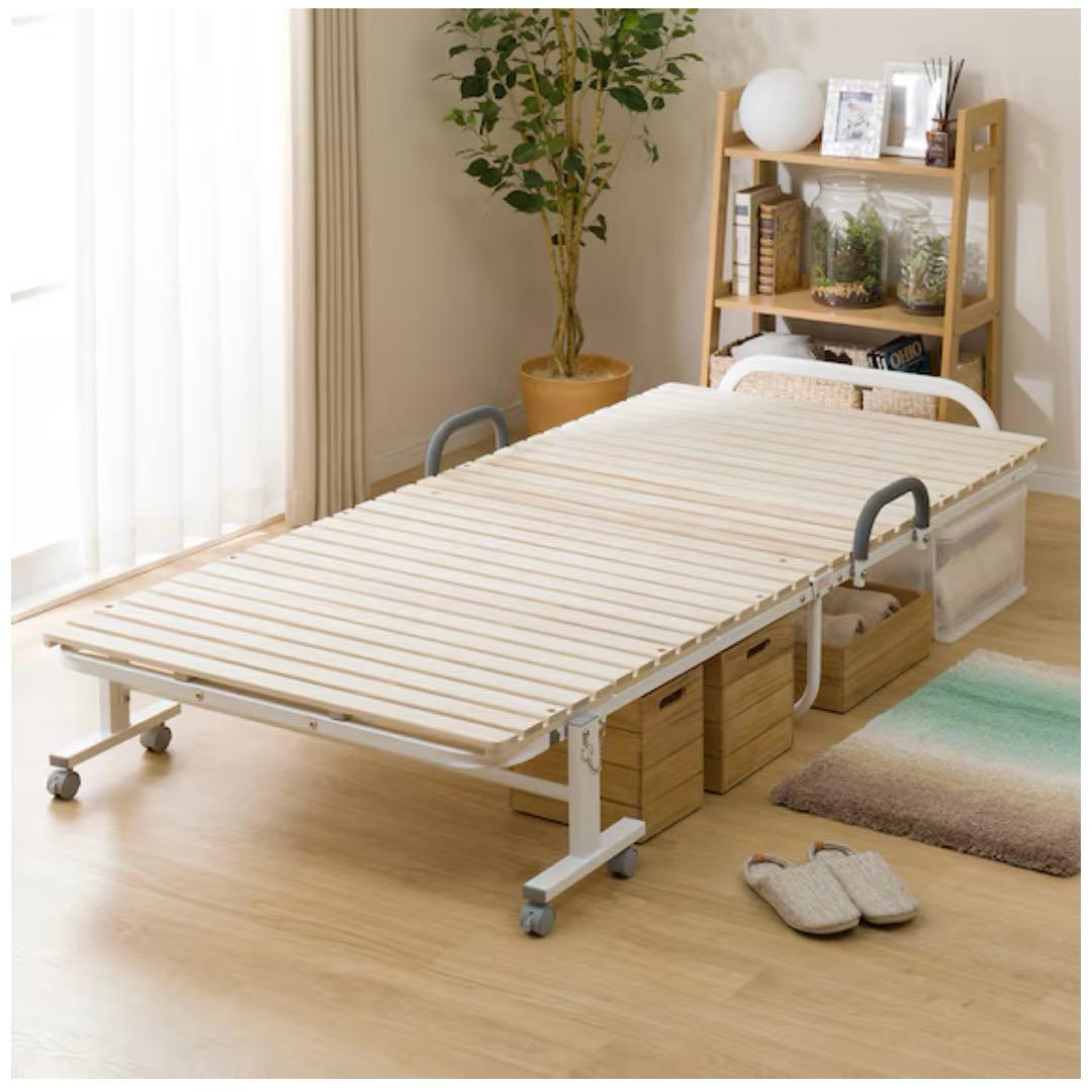【週末値下げ】ニトリ　シングル 折りたたみ桐すのこパイプベッド