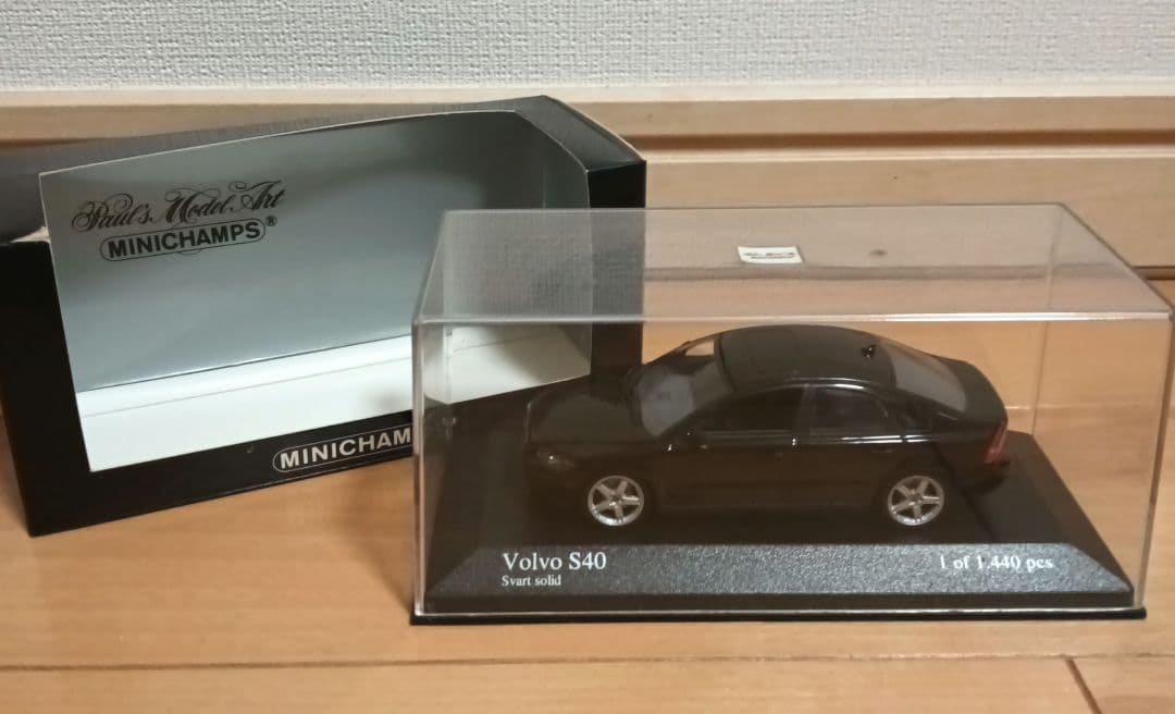 MINICHAMPS✪Volvo S40 1:43スケール