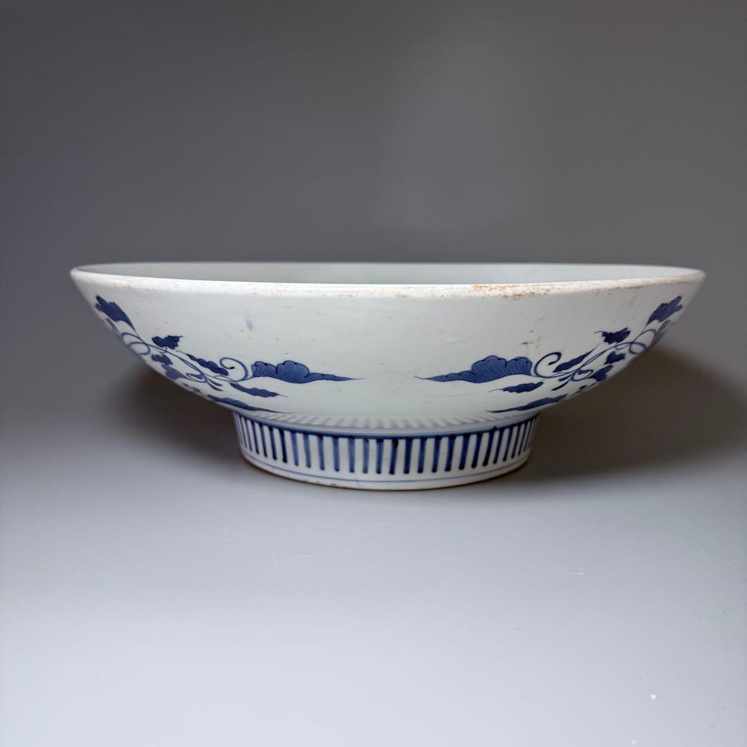 後期鍋島　染付松竹梅大皿　江戸期　三方兜唐花文　高台櫛目文　34cm　蒐集家旧蔵