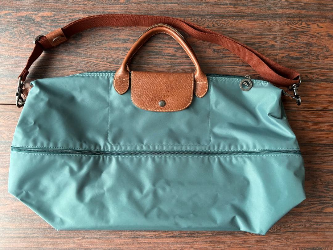 LONGCHAMP グリーントラベルバッグ