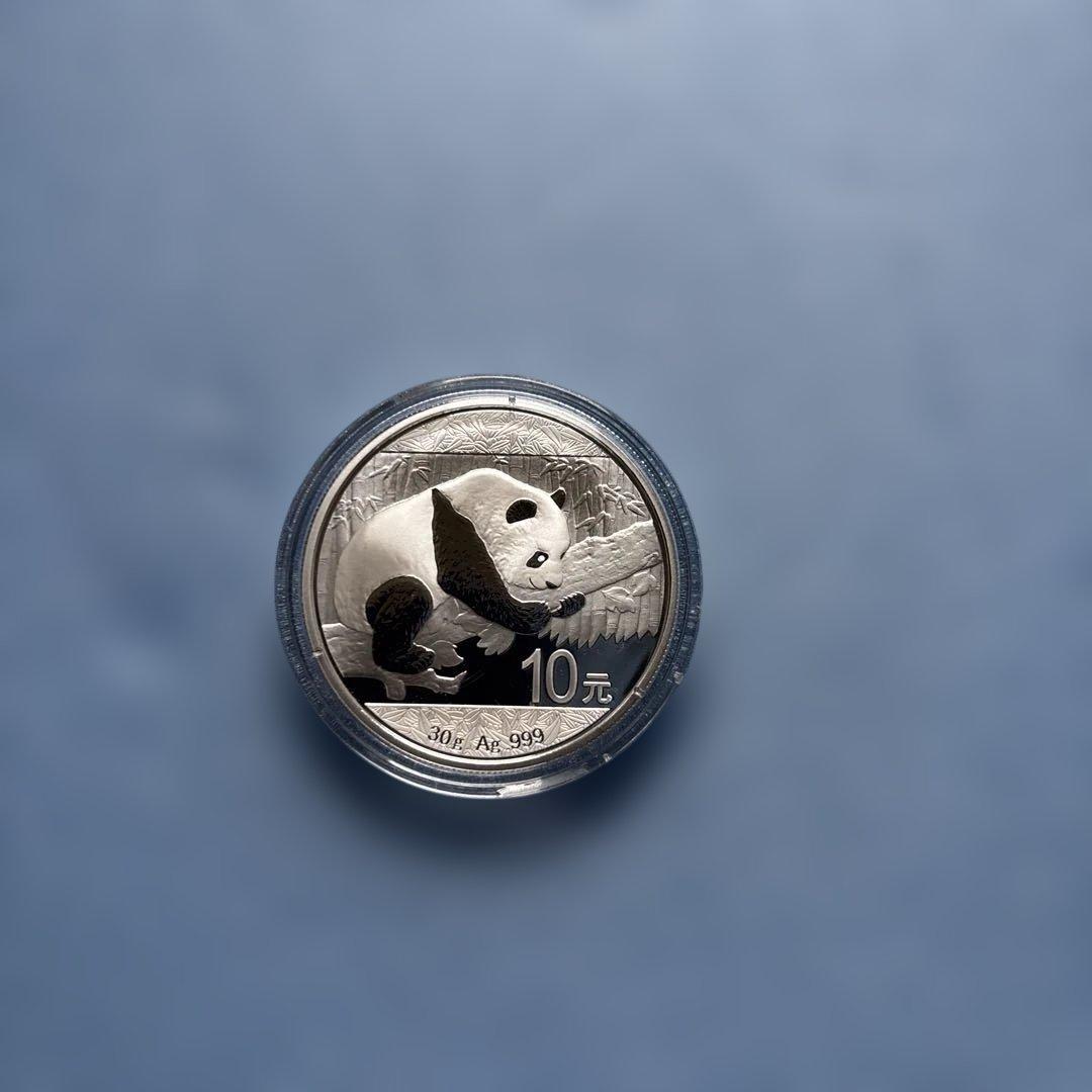2016年 銀製 10元 硬貨 パンダと天壇デザイン