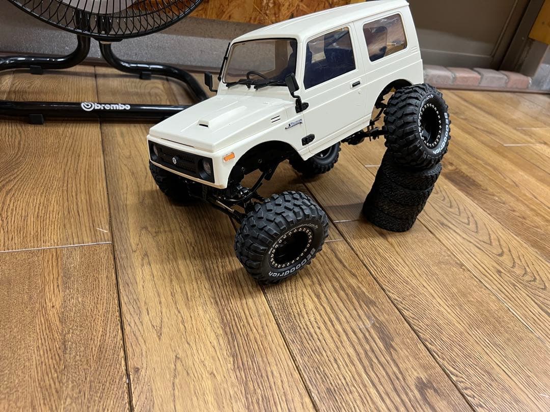 WPL JAPAN スズキ ジムニー ラジコン C-74 リフトアップ　深リム
