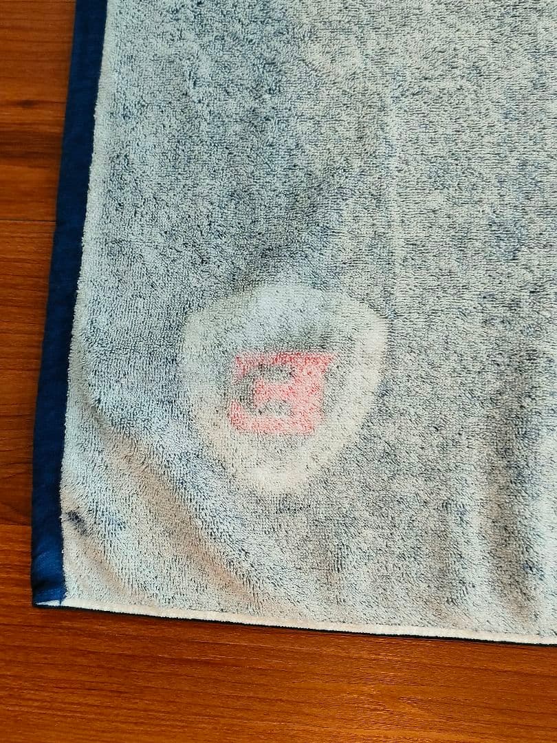 【新品未使用】矢沢永吉 スペシャルビーチタオルSBT '90エンブレムスリーロゴ