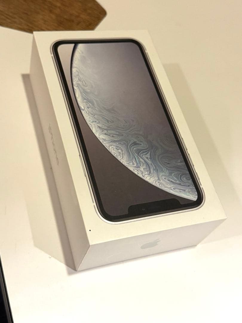 専用　iPhone 13 Pro 256GB SIMフリー背面ひび割れ動作問題無