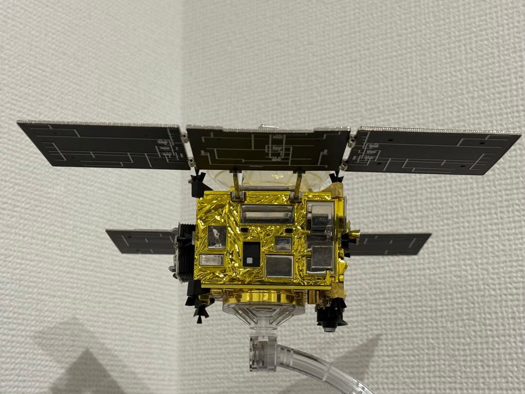 大人の超合金　小惑星探査機はやぶさ