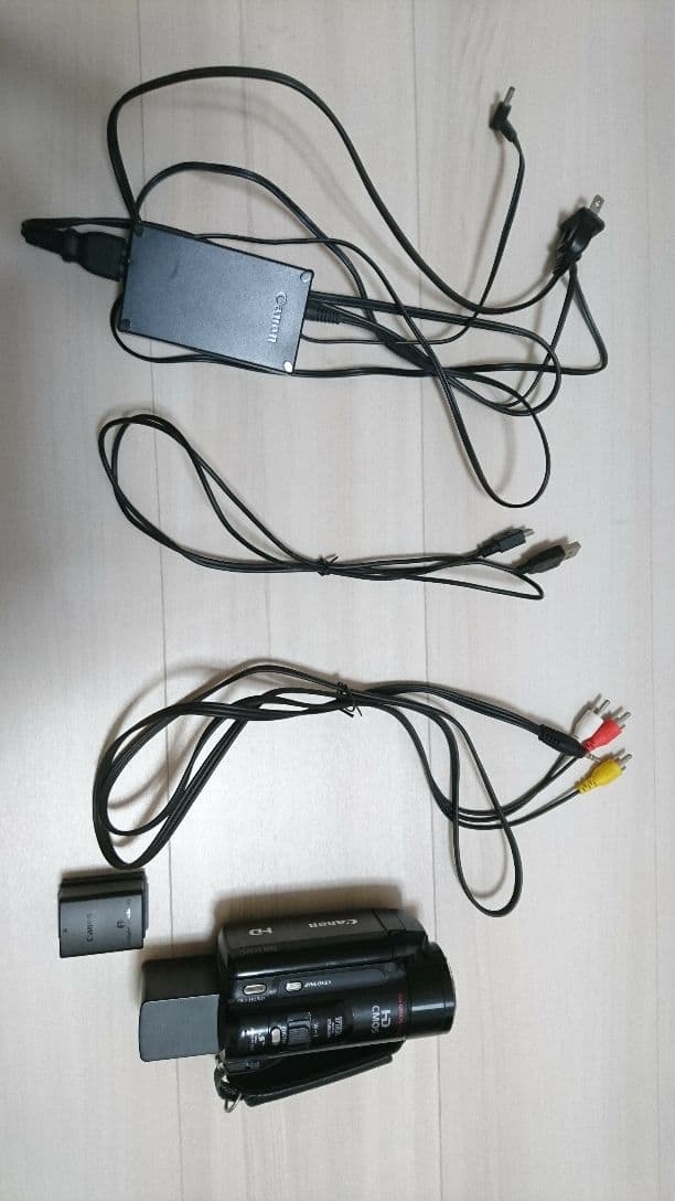 [みーさん専用]Canon ivis HFM32 ビデオカメラ FULL HD可