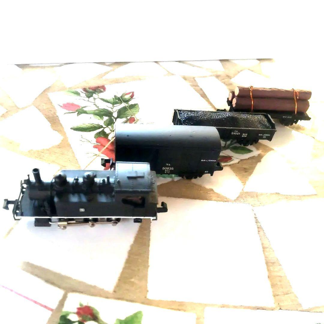 TOMY鉄道模型蒸気機関車他貨車3両