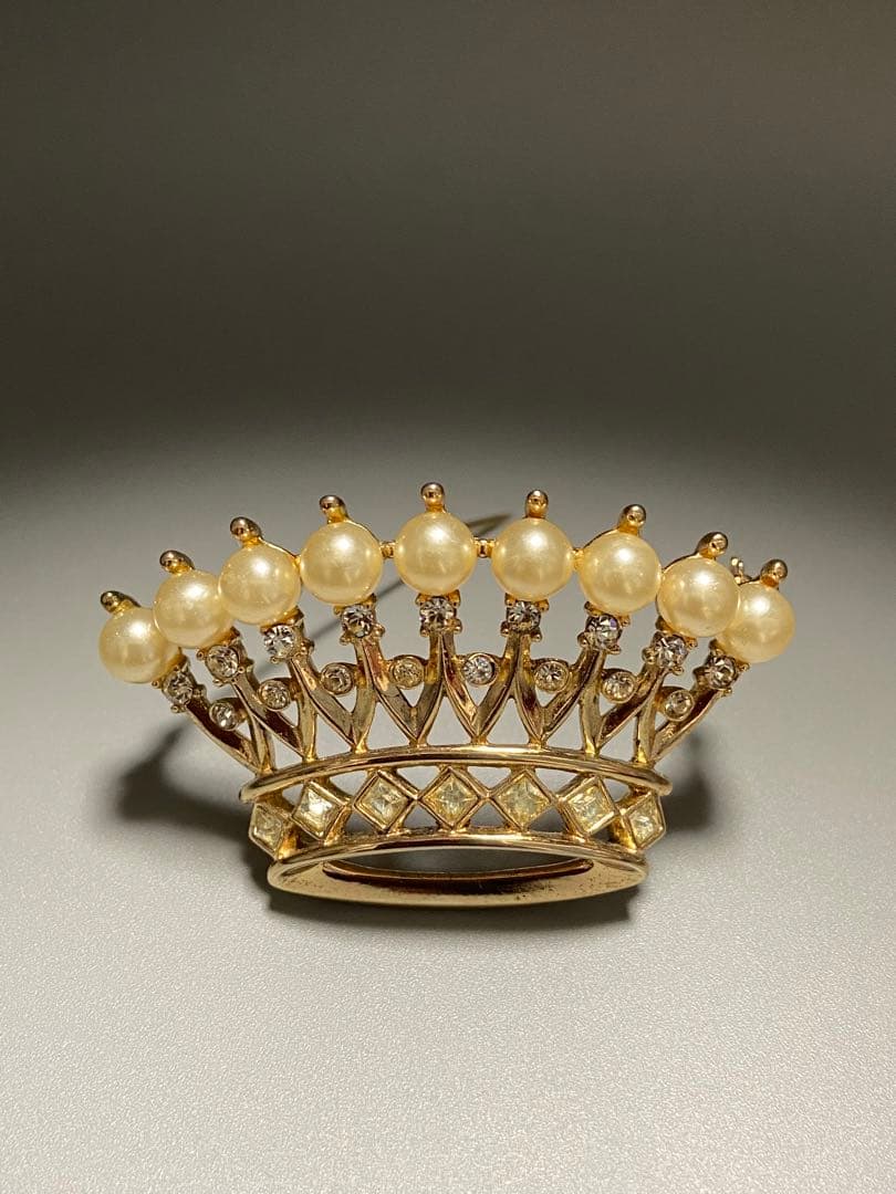 lotuscloud 2510⭐️TRIFARI トリファリ ヴィンテージブローチ