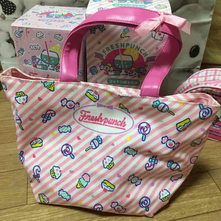 サンリオグッズ ポチャッコ タキシードサム フレッシュパンチ チアリーチャム