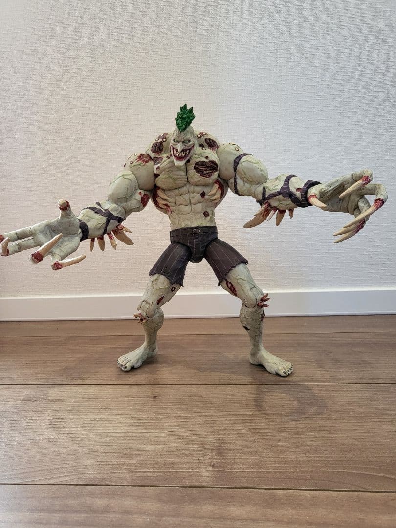 フィギュア　タイタンジョーカー バットマン アーカム