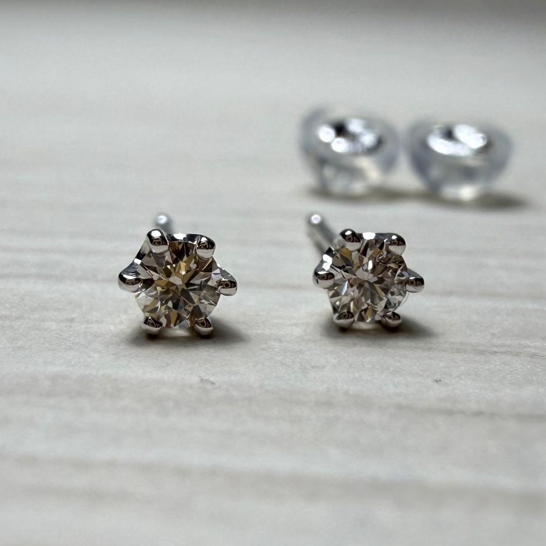 K18 ダイヤモンド　ピアス　0.06×2 0.16ct
