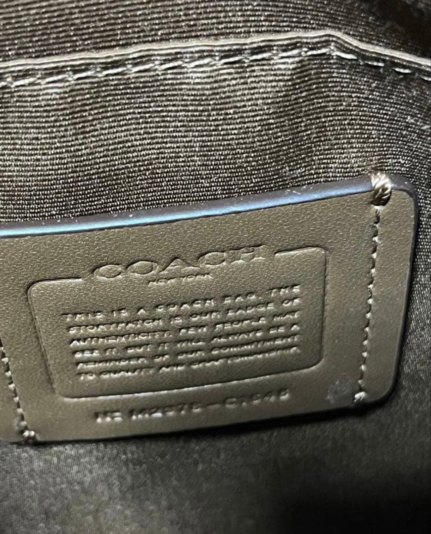 [美品] コーチ　coach ショルダーバッグ　アウトレット