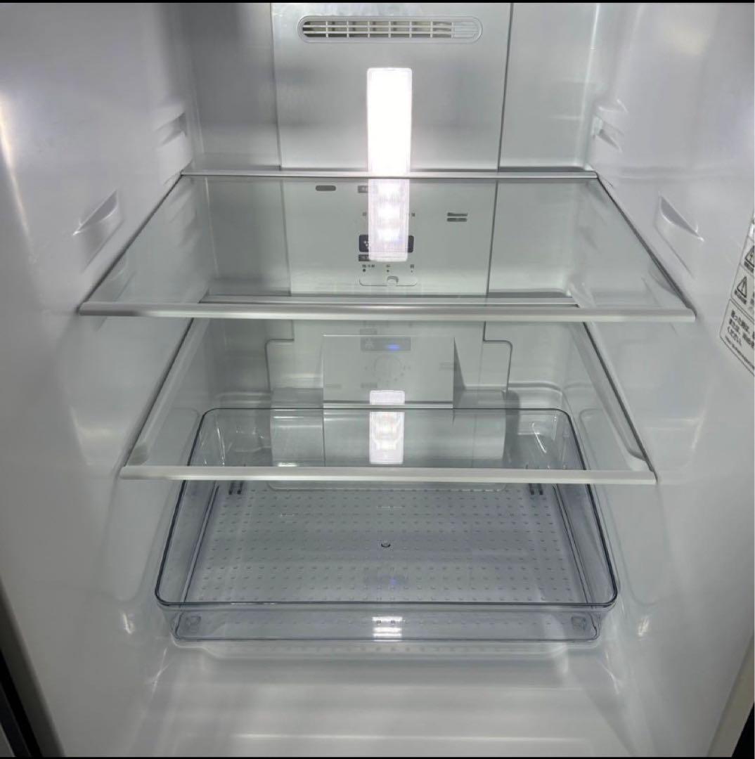 美品SHARP 2022年式　冷蔵庫(ブラック) ⚠️1月末発送