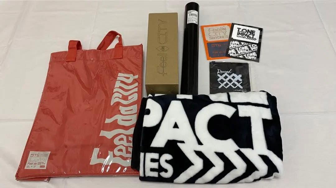 SixTONESグッズセット