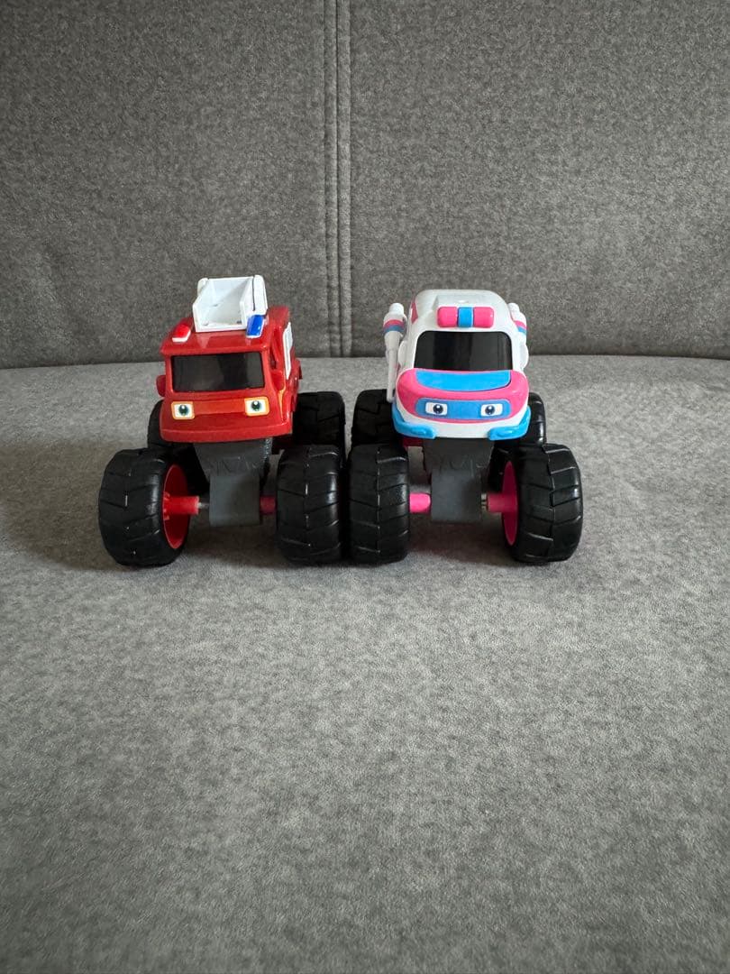 ベビーバス Babybus モンスターカー 5台セット