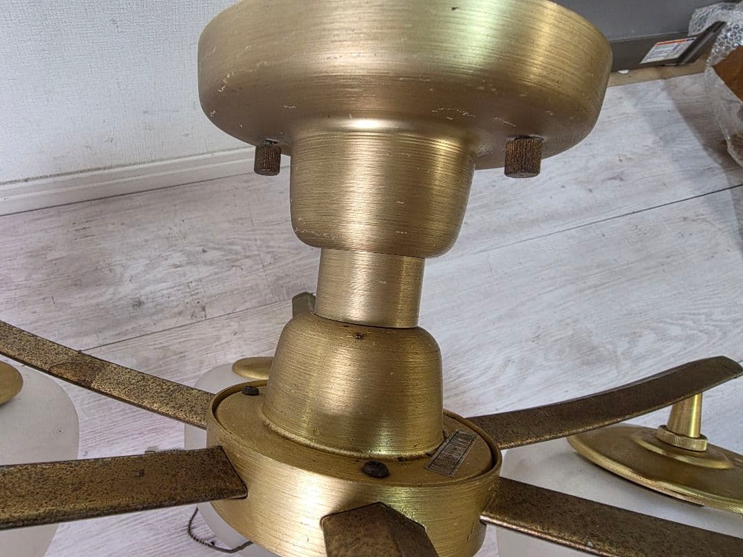 フロストガラス6灯シーリングライト照明　昭和レトロ　ガラス　シャンデリアヤマギワ