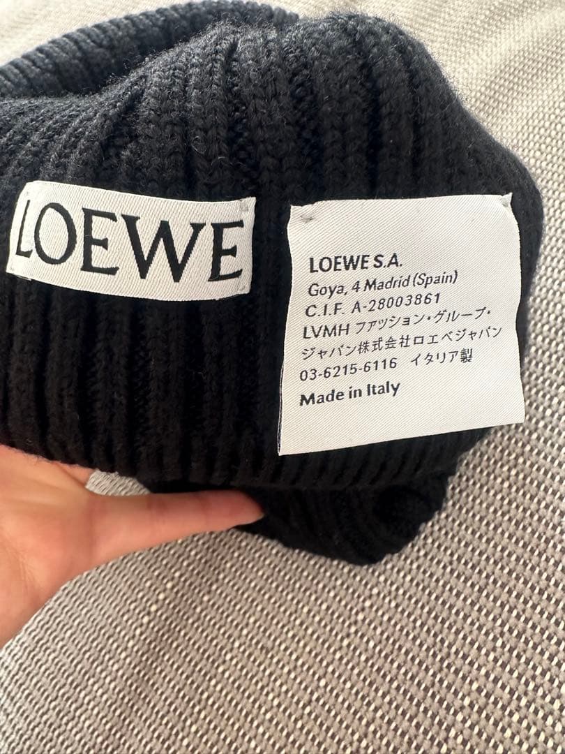 LOEWE ブラック ビーニー　袋付き