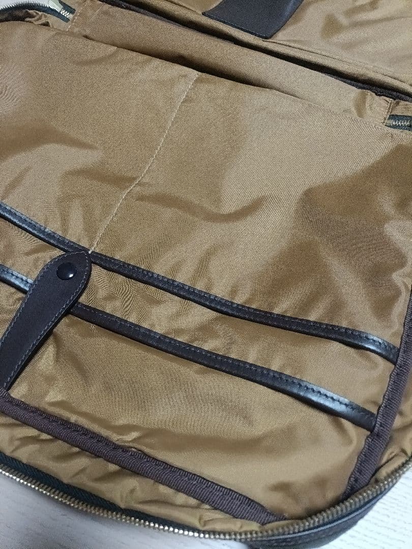 【美品】Hunting World ハンティングワールド ビジネスバッグ