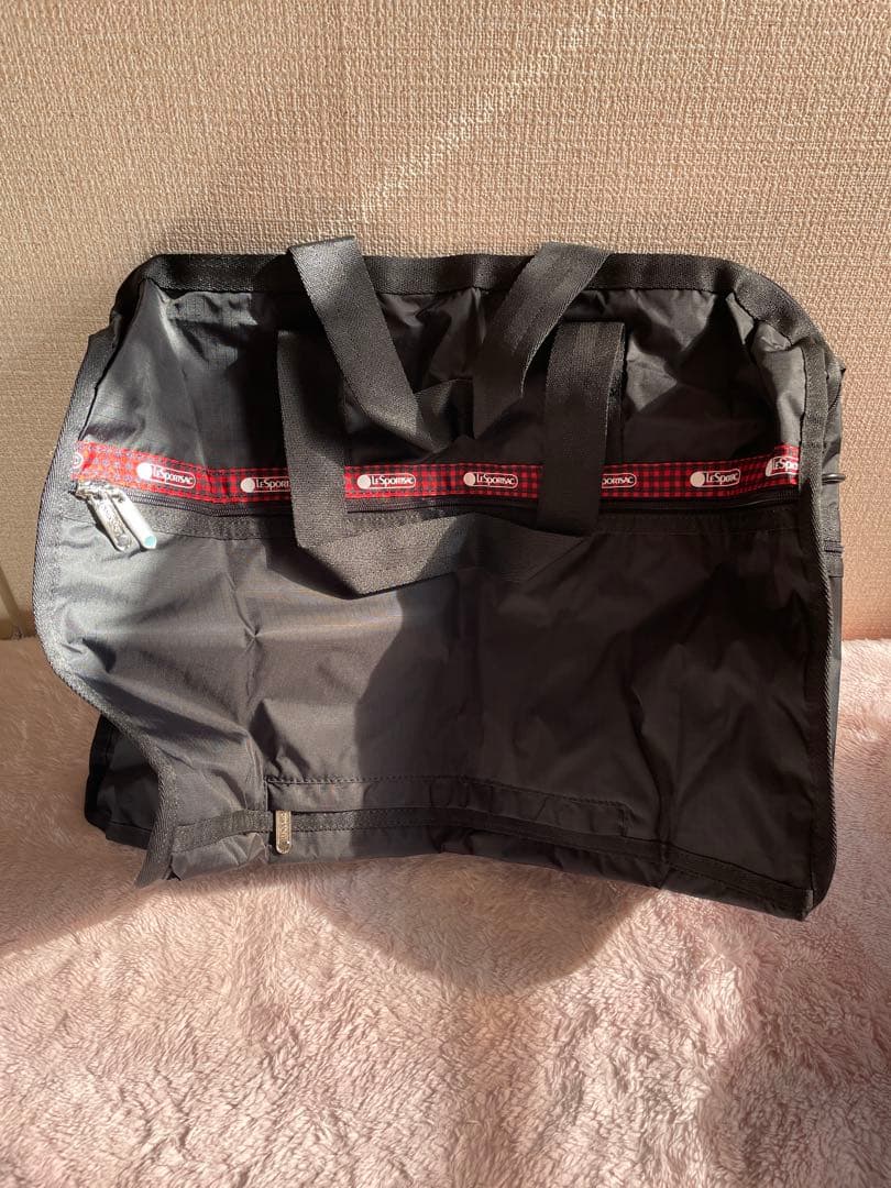 LeSportsac Hello Kitty ボストンバッグ ブラック 大きめ