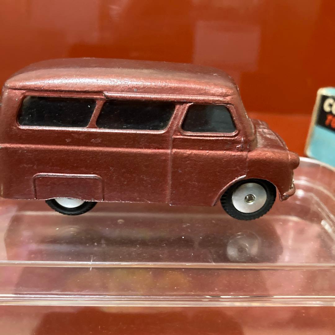 Corgi Toys 404 Bedford Dormobile ミニカー