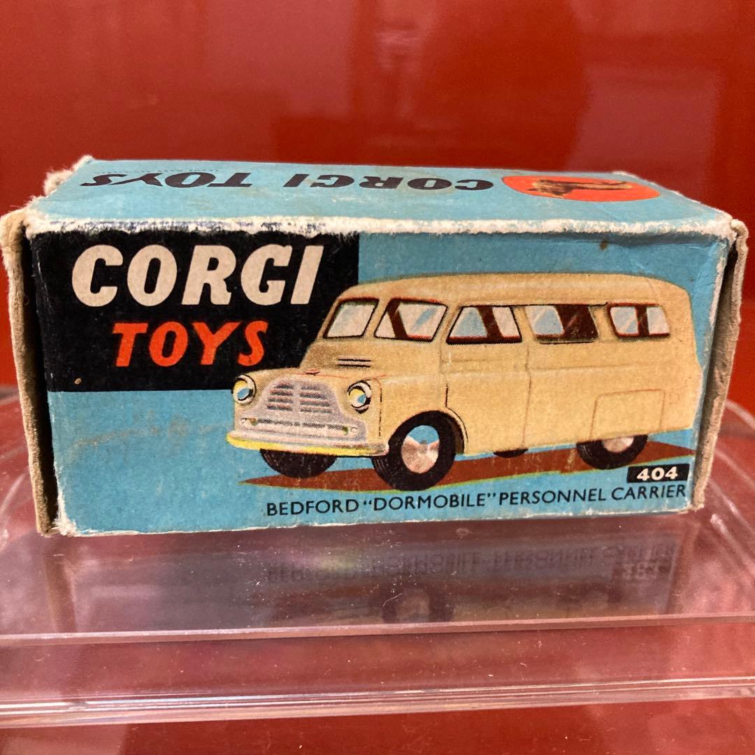 Corgi Toys 404 Bedford Dormobile ミニカー