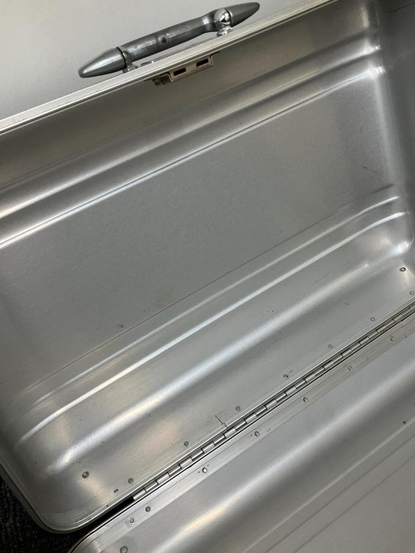 ZERO HALLIBURTON ゼロハリバートン アタッシュケース