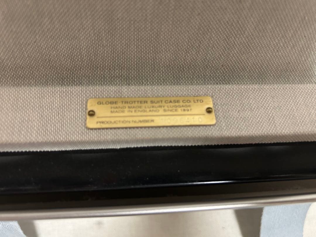 グローブトロッター　キャリーケース　ブラック