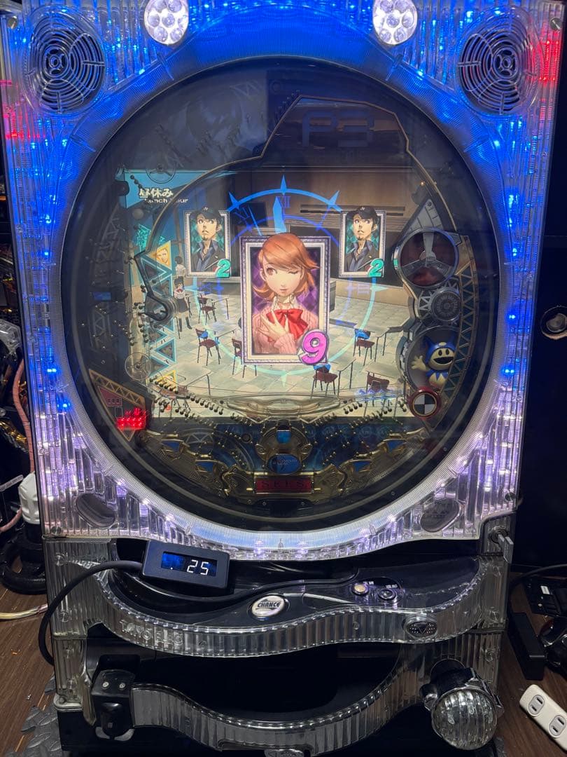 【超希少】CR ペルソナ３ パチンコ 実機【送料込み】