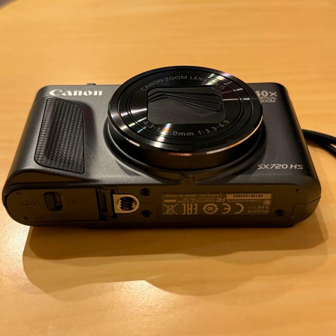 【美品】Canon PowerShot SX720 HS デジカメ