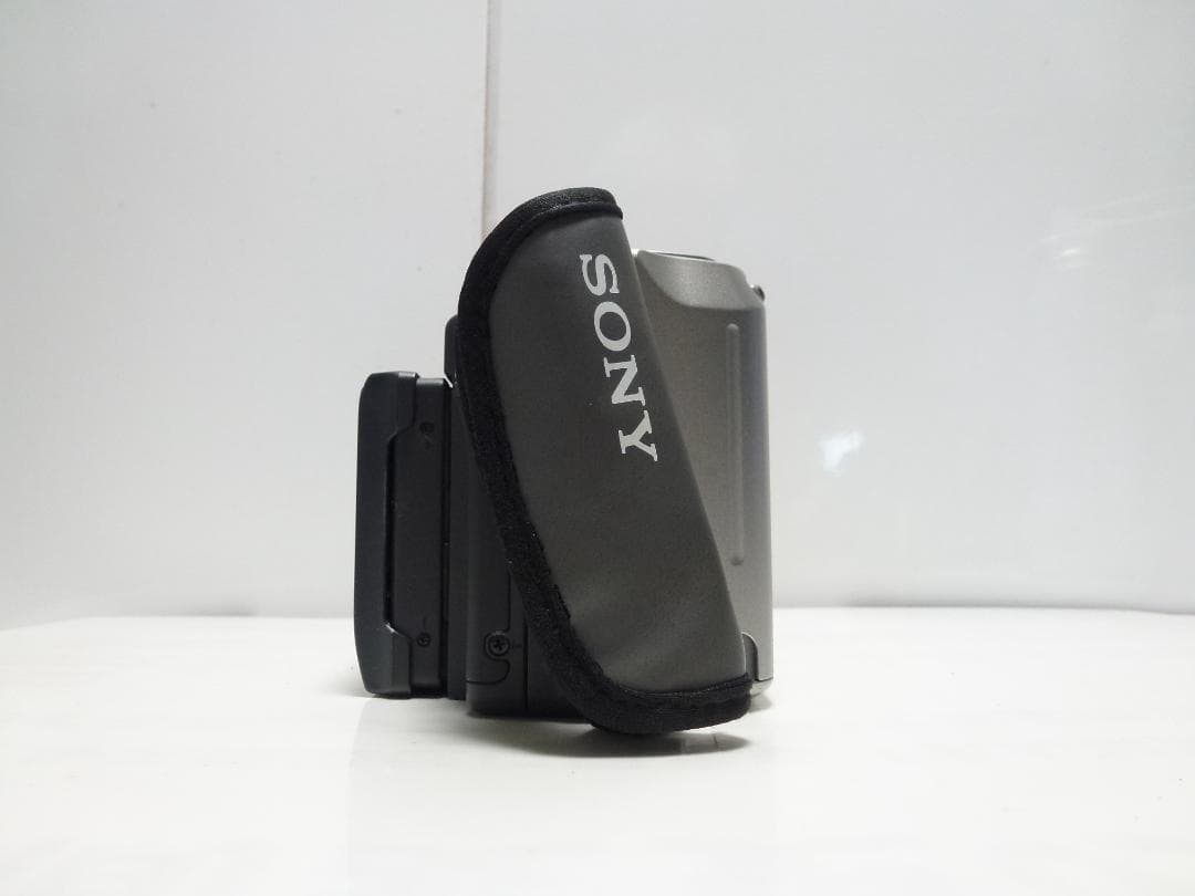 希少　動作品　Mini DV　ソニーデジタルビデオカメラ　 DCR-SC100