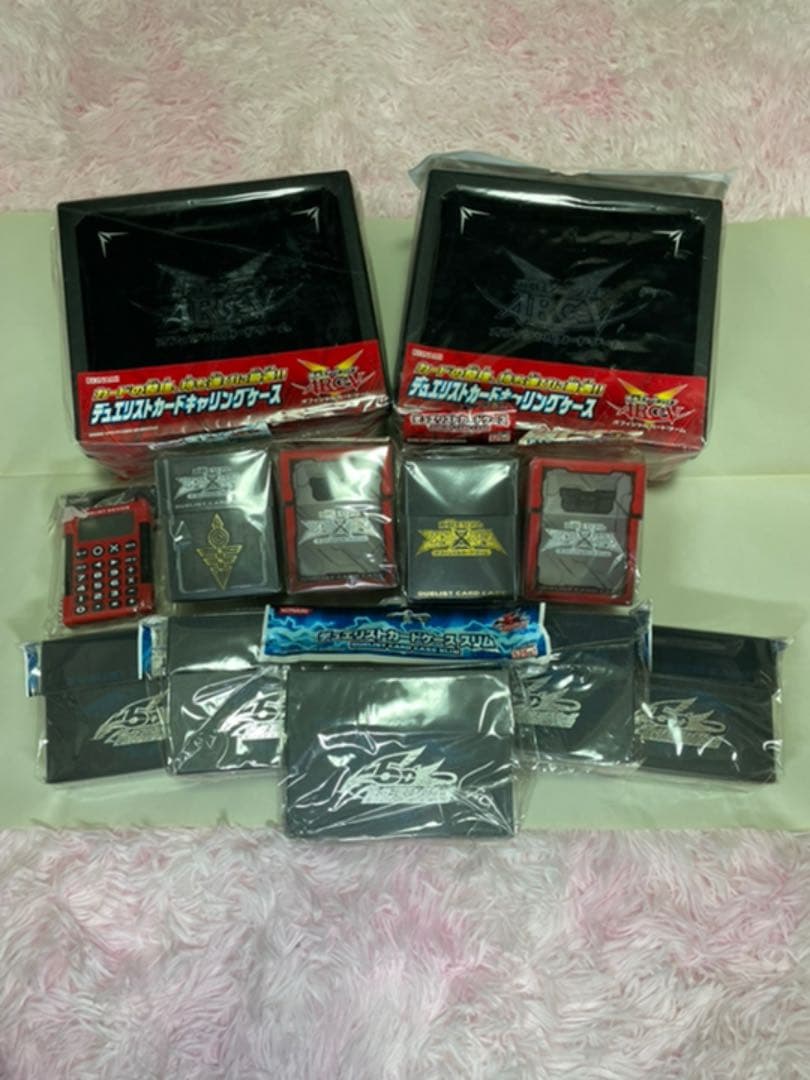 値下げけ継続中！遊戯王 引退品 レリーフ117種170枚＋非売品パック100枚他