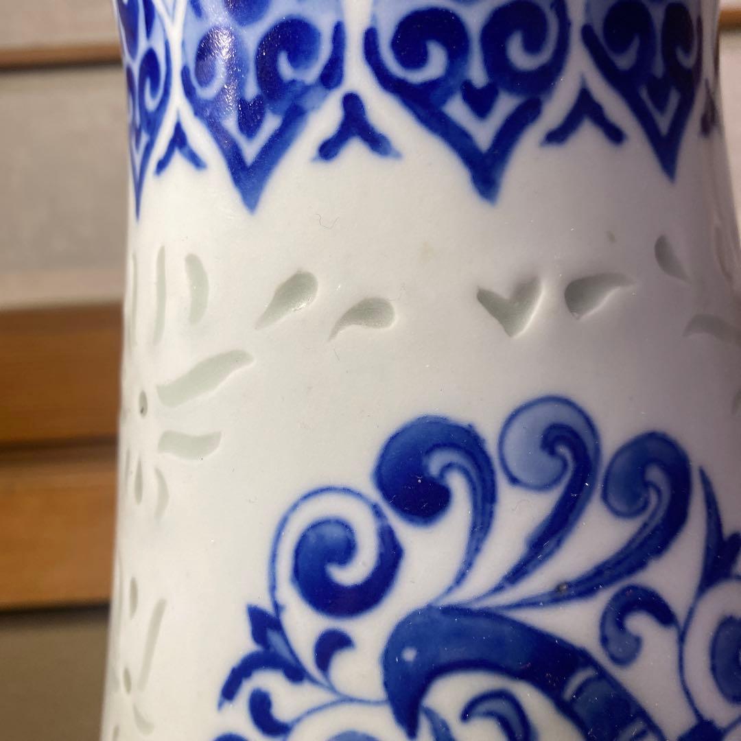 中国美術　蛍手染付花瓶　景徳鎮製