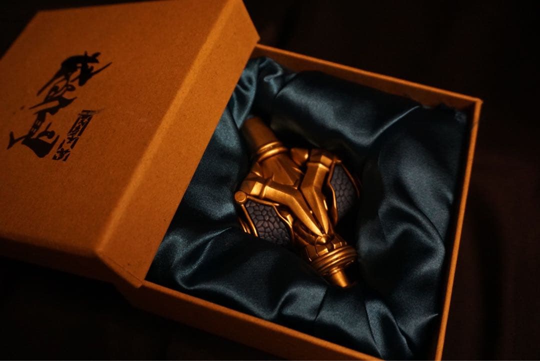 残り僅か　仮面ライダー威吹鬼　変身鬼笛・音笛　プロップ造形　変形ギミック