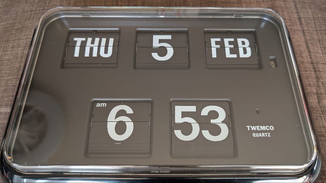 TWEMCO トゥエンコ パタパタ時計QD-35 ブラック 黒