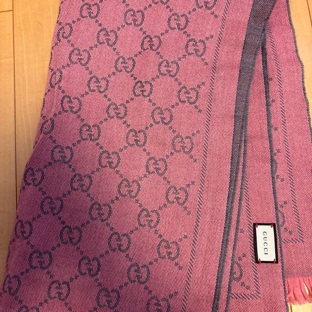 颯*様 GUCCI ピンク GGロゴ マフラー