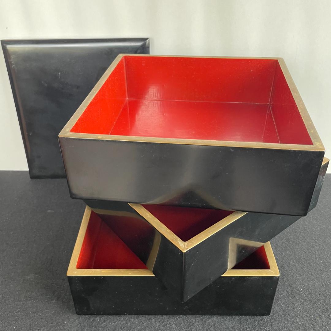 天然木 溜無地 五段重 蓋二枚 内朱塗 重箱 木箱入 木製 漆器 漆芸 骨董