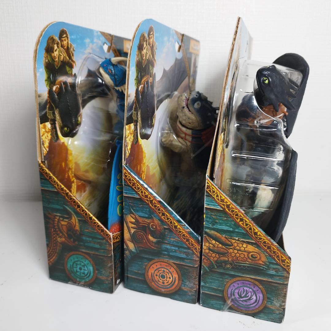ヒックとドラゴン フィギュア 新品 セット トゥース ナイトフューリ I1Iq