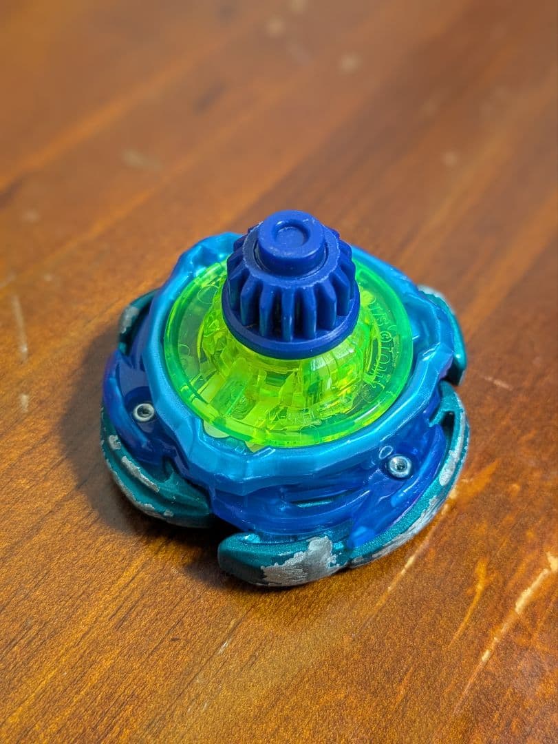 ベイブレードx　エアロペガサス　3-70A　中古品