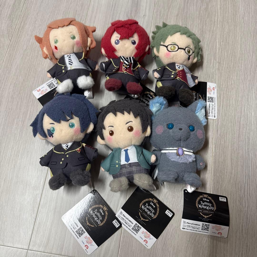 ディズニー ツイステッドワンダーランド　 ミルキーボア ぬいぐるみ　6種①