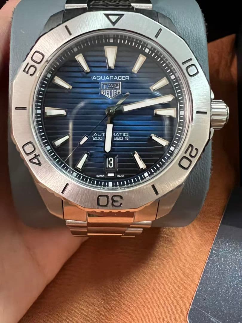 タグホイヤー WBP2111アクアレーサー デイト 自動巻き