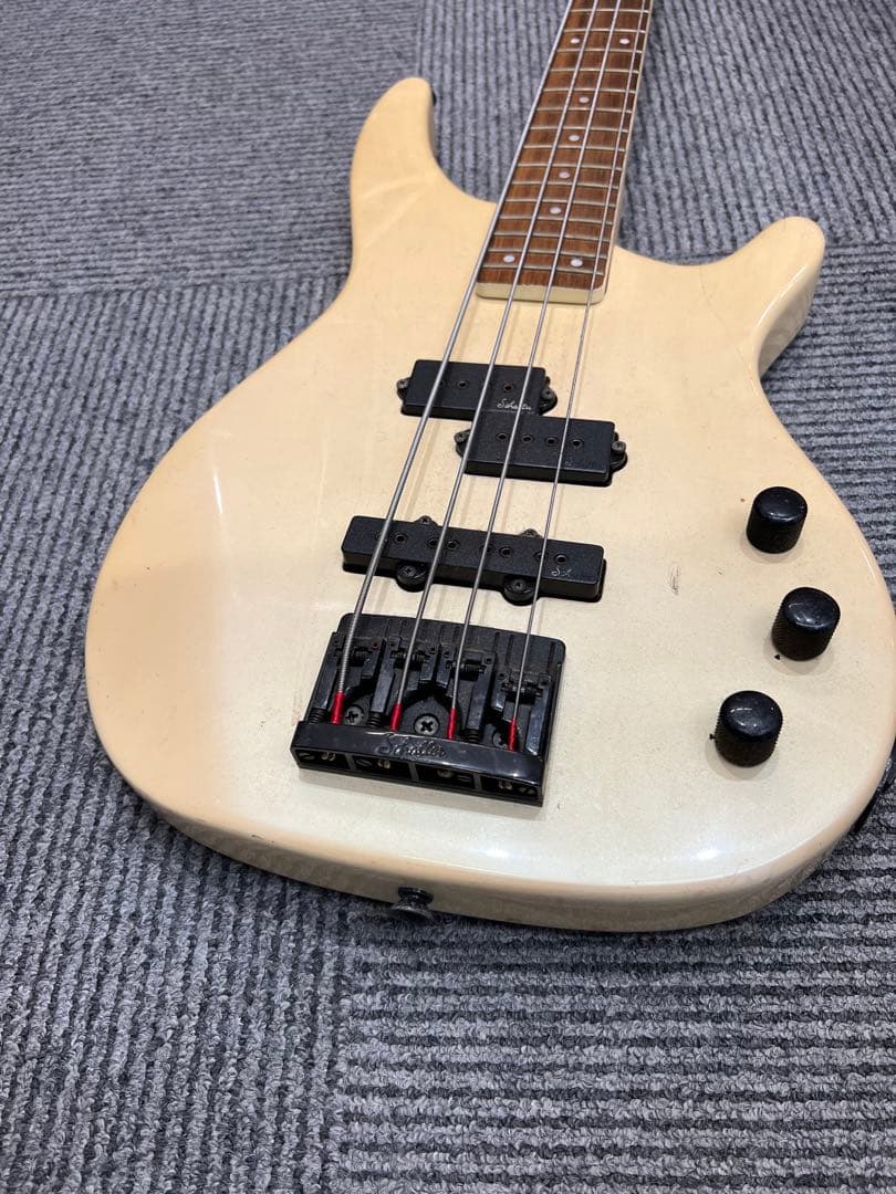 ベース Electric bass Vintage ROCKOON by KAWAI
