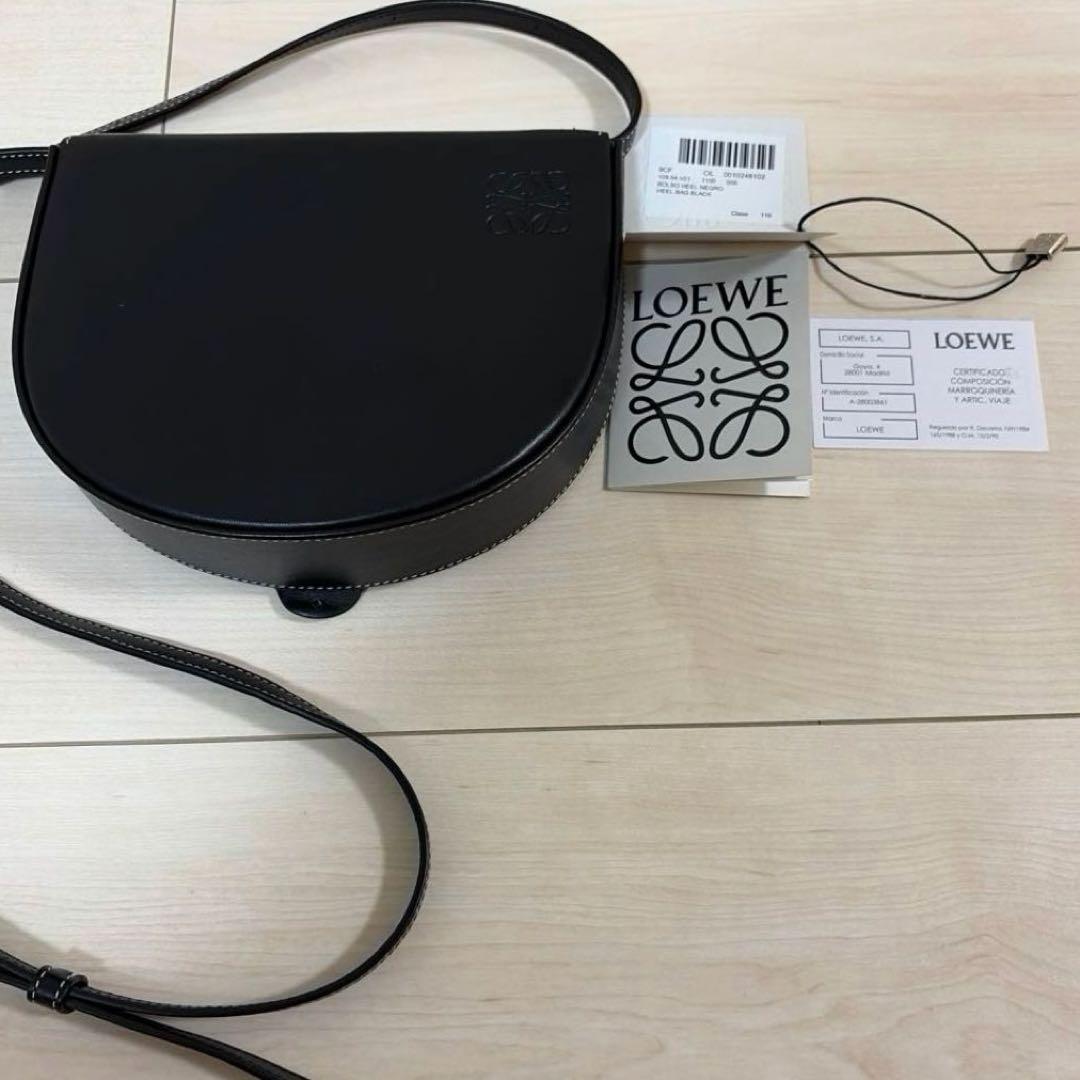 ロエベ　ヒールポーチ　スモール　ショルダーバッグ　財布　黒