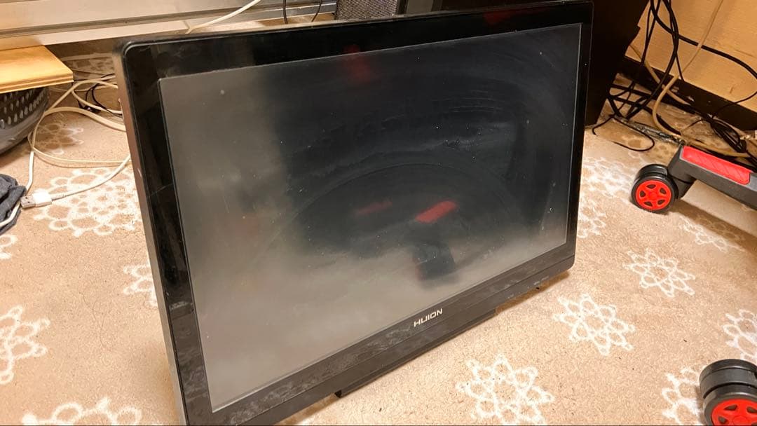 19.5インチ液タブ　HUION GT191