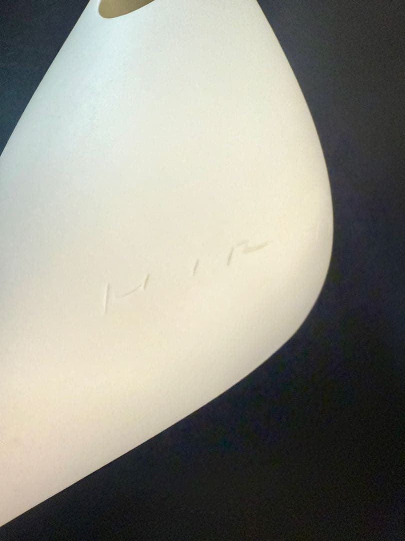 板橋廣美　白磁注器 共箱、共布