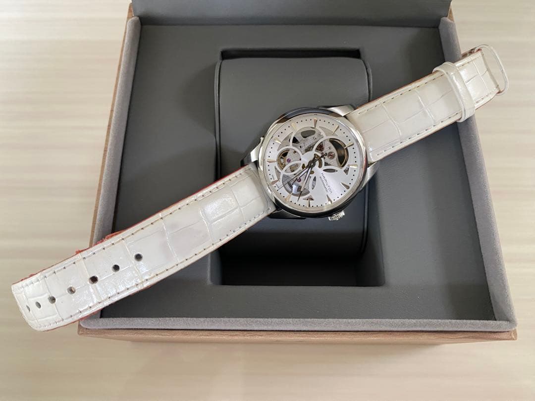 あいら　【美品】ハミルトン ジャズマスター SKELETON レディース