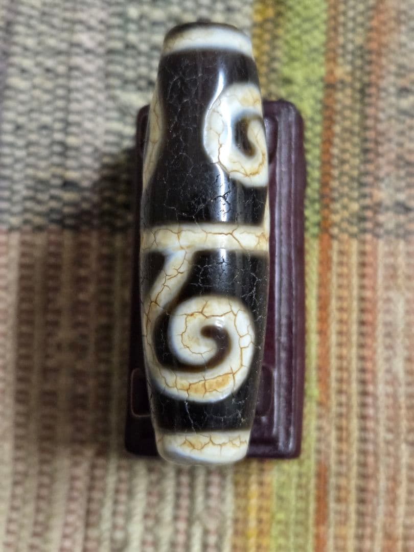 879　天珠　白毫天珠　龍紋　希少天珠　貴重　珍品　　dzibeads！